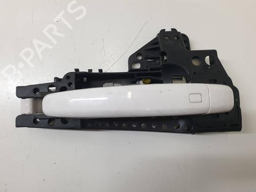 Used Front right exterior door handle AUDI A4 B8 (8K2) [2007-2017]  16398331