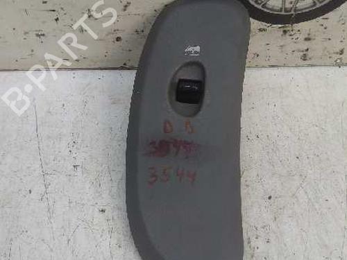 Used Right front window switch CHRYSLER VOYAGER IV (RG, RS) [1999-2008]  9478137