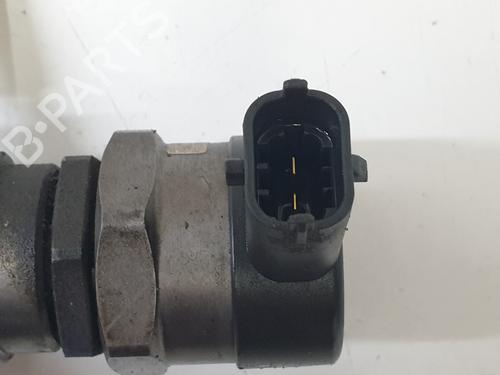 Injection rail KIA SPORTAGE II (JE_, KM_) | BP23143776M98