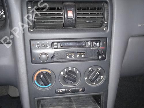 Interrupteur de vitre avant gauche OPEL ASTRA G Hatchback (T98)  | BP9485885I27 
