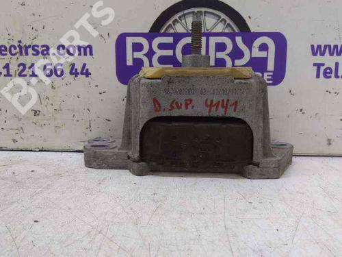 Used Engine mount Engine mount FIAT SCUDO Van (270_, 272_) 2.0 D Multijet (128 hp) 9477977 9477977