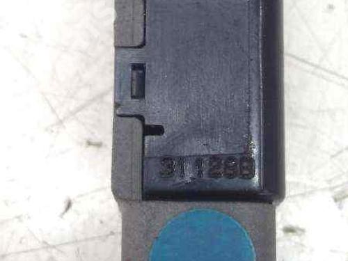 Switch KIA CARENS II MPV (FJ) 2.0 CRDi | BP9478787I30 