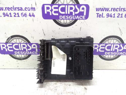 Fuse box VW TOURAN (1T1, 1T2)  | BP9474605E1 