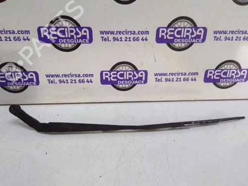 Used Front windshield wiper arm MITSUBISHI PAJERO III (V7_W, V6_W) [1999-2007]  9463579