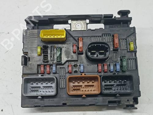Used Fuse box PEUGEOT 307 SW (3H) [2002-2009]  9461757