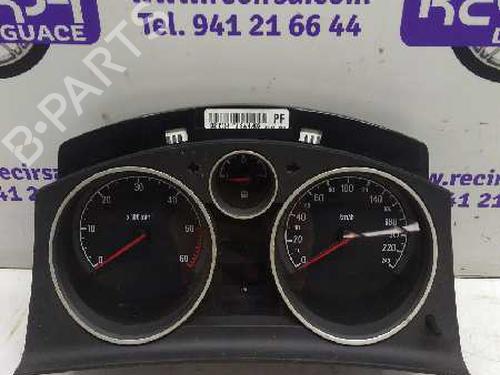 Used Instrument cluster OPEL ZAFIRA / ZAFIRA FAMILY B (A05) [2005-2019]  9476196