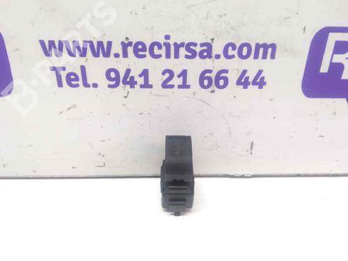 right-front-window-switch-isuzu-d-max-ii-tfr-tfs-19-ddi-4x4-tfs87j-9970c85-2012-9960232 main image