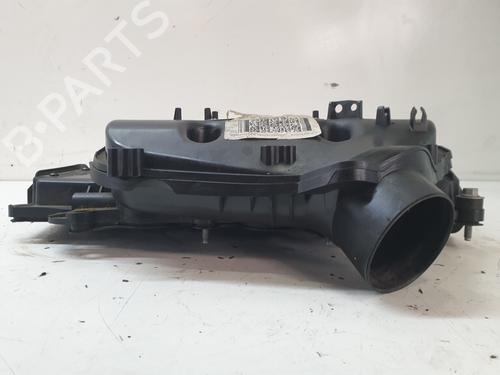 Valve cover LAND ROVER DISCOVERY III (L319) 2.7 TD 4x4 | BP23875579M124 
