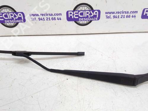 Front windshield wiper arm TOYOTA RAV 4 II (_A2_) 2.0 D 4WD (CLA20_, CLA21_, CLA20R, CLA21R) | BP9465295C143 