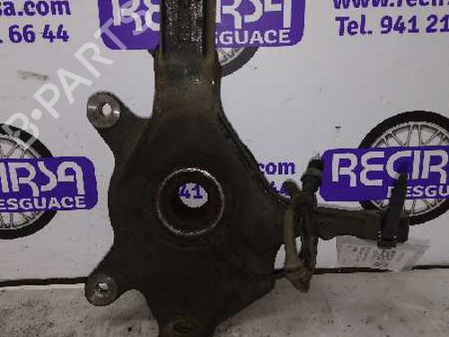 Used Right front steering knuckle RENAULT LAGUNA II (BG0/1_) [2001-2007]  9493581