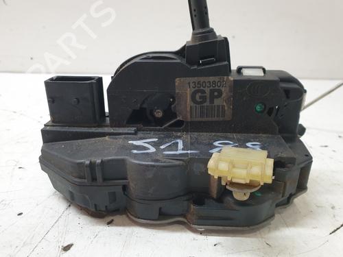 Used Front right lock OPEL INSIGNIA A (G09) [2008-2017]  22602020