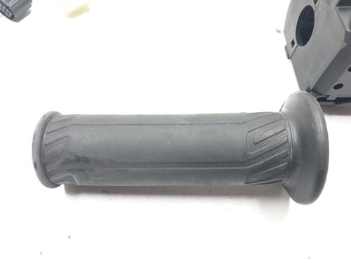 Switch YAMAHA MOTORCYCLES TMAX TMAX 560 Tech Max (SJ18, SJ21) | BP40109402I30 - Image 8