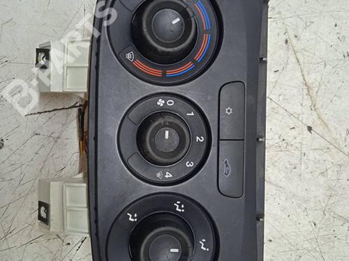 Used Climate control Climate control OPEL COMBO Tour (X12) 1.3 CDTI (C26, D26, E26, C05) (90 hp) 10332599 10332599