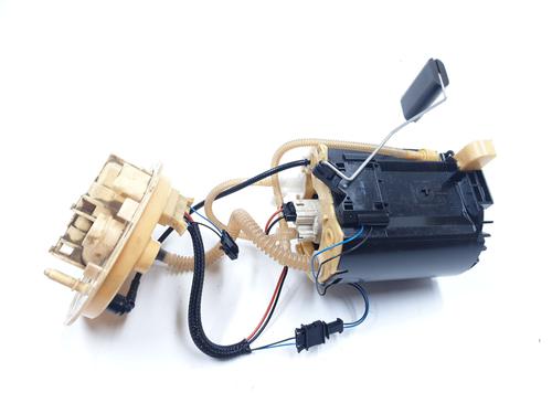 Used Fuel pump Fuel pump LAND ROVER RANGE ROVER EVOQUE (L538) 2.2 D 4x4 (190 hp) 36221644 36221644