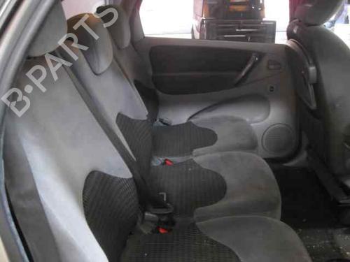 Engine control unit (ECU) CITROËN XSARA PICASSO (N68) 1.6 HDi | BP9464671M57 