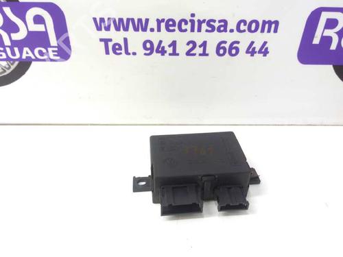 Used Electronic module VW TRANSPORTER T4 Van (70A, 70H, 7DA, 7DH) [1990-2003]  9464940