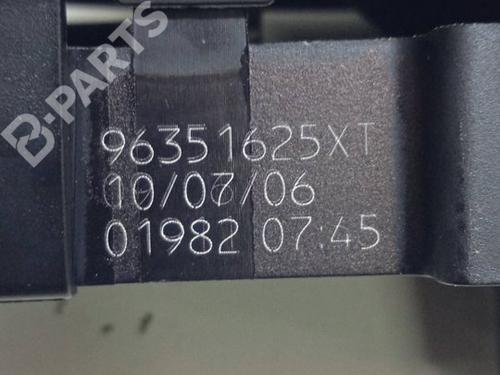 Right front window switch PEUGEOT 307 SW (3H)  | BP9486181I26 