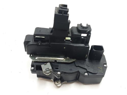 Used Rear left lock Rear left lock CHEVROLET CAPTIVA (C100, C140) 2.0 D 4WD (150 hp) 33537290 33537290