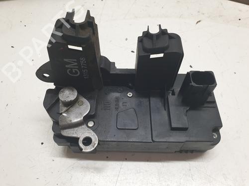 Used Rear left lock OPEL VECTRA C (Z02) [2002-2009]  19404502