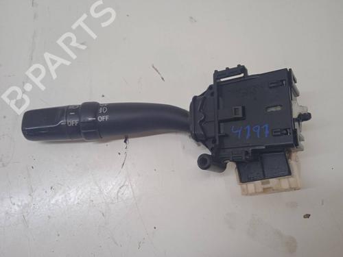 Used Headlight switch TOYOTA AVENSIS Estate (_T25_) [2003-2008]  13083886