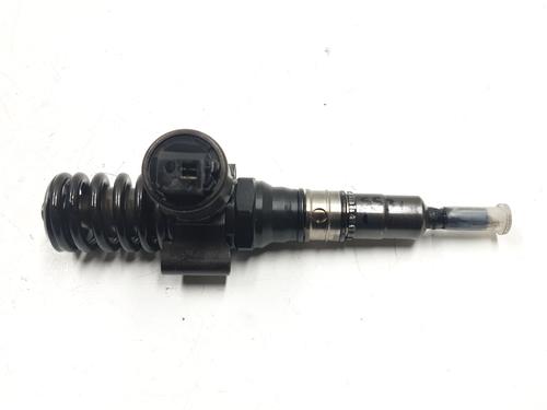 Used Injector Injector AUDI A3 (8P1) 2.0 TDI 16V (140 hp) 33048784 33048784