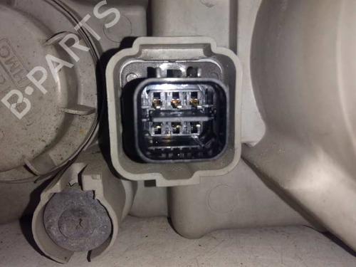 Right headlight HYUNDAI TRAJET (FO) 2.0 | BP9466510C29 