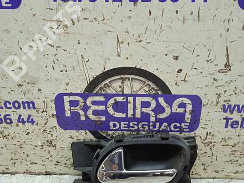 Used Front left interior door handle Front left interior door handle PEUGEOT PARTNER Box Body/MPV 1.6 HDi 90 (92 hp) 9485609 9485609