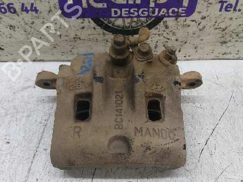 Used Right front brake caliper HYUNDAI H-1 Van (A1) [1997-2008]  11627611