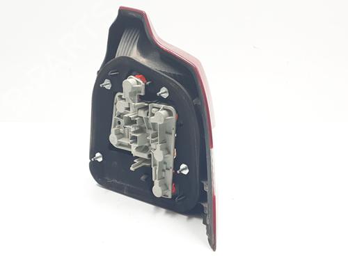 Feu arrière gauche VOLVO S40 II (544) 2.0 D | BP29973350C34