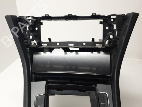 Middle console VW GOLF VII (5G1, BQ1, BE1, BE2) 1.6 TDI | BP29537891I22 
