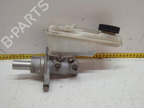 Used Brake master cylinder RENAULT KANGOO / GRAND KANGOO II (KW0/1_) [2008-2025]  9487195