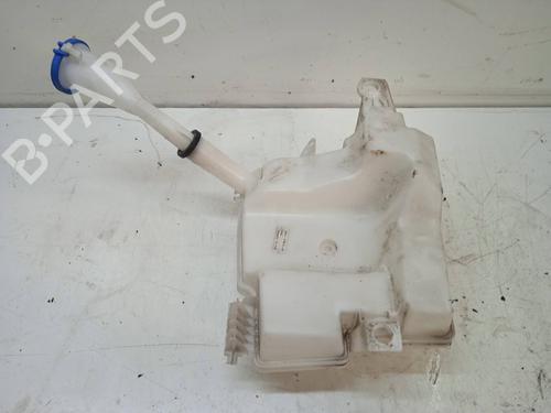 Used Windscreen washer tank FORD FOCUS III [2010-2020]  13940637