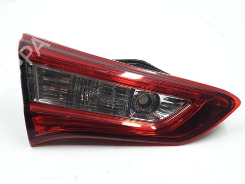 Used Left tailgate light TOYOTA YARIS (_P13_) 1.5 Hybrid (NHP130_, NHP130) (101 hp) 24802711