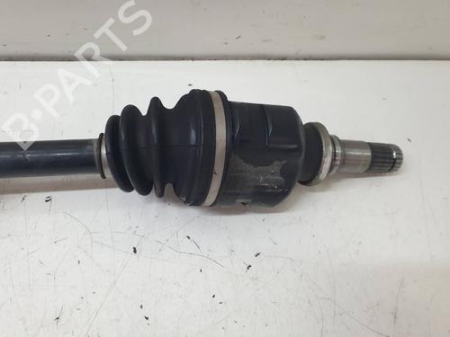 Right front driveshaft TOYOTA YARIS (_P13_) 1.5 Hybrid (NHP130_, NHP130) | BP24802744M39 