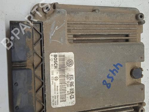 Used Engine control unit (ECU) VW GOLF V (1K1) [2003-2010]  9486304