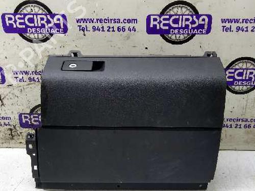 Used Glove box VW TOURAN (1T1, 1T2) [2003-2010]  9479574