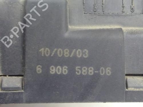 Fuse box BMW 5 (E60)  | BP9482327E1 