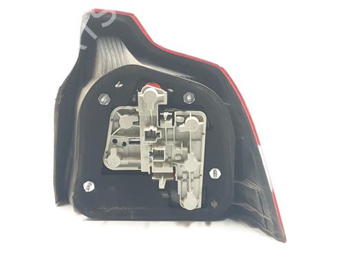 Feu arrière gauche VOLVO S40 II (544) 2.0 D | BP29973350C34