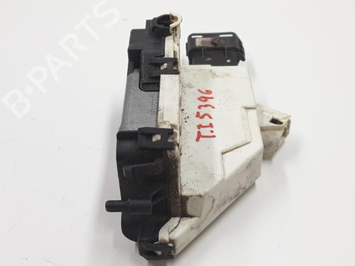 Rear left lock PEUGEOT 308 I (4A_, 4C_) 1.6 HDi | BP28604425C100