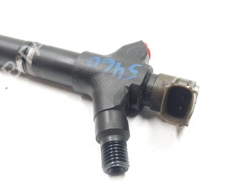 Injector TOYOTA VERSO (_R2_) 2.0 D-4D (AUR20_, AUR20R) | BP32411879M100