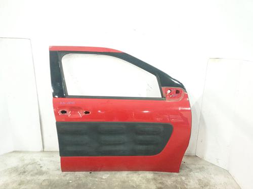 right-front-door-citroen-c4-cactus-2014-37714390 main image