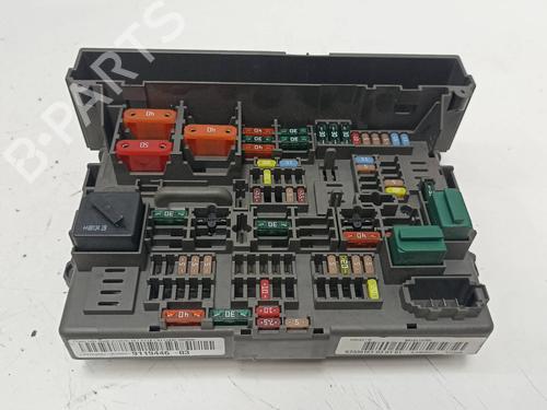 Used Fuse box BMW 1 (E87) 118 d (143 hp) 14831712