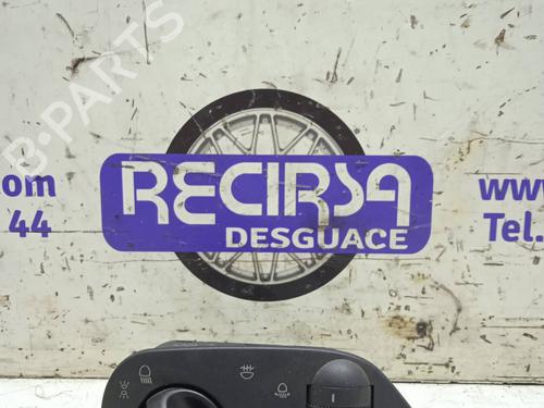 Used Headlight switch SEAT CORDOBA (6K1, 6K2) [1993-2002]  9489245