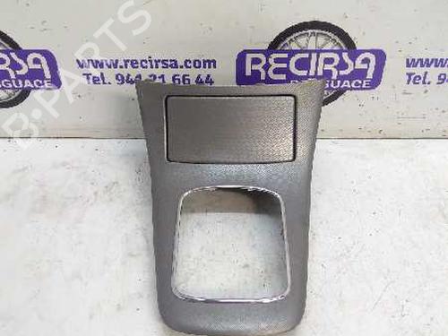 Used Ashtray TOYOTA AVENSIS (_T25_) 2.2 D-4D (ADT251_, ADT251R) (150 hp) 14237891