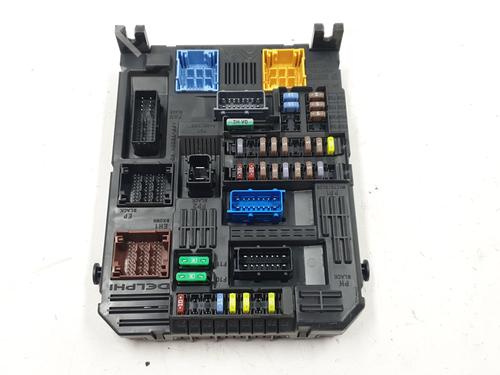 Fuse box CITROËN C3 III (SX) 1.2 VTi 82 | BP38597693E1 - Image 6