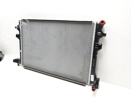 Water radiator SEAT ARONA (KJ7, KJP) 1.0 TSI | BP35782574M31 - Image 3