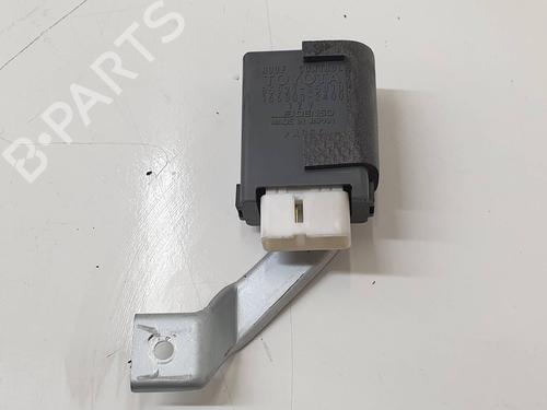 Used Electronic module TOYOTA LAND CRUISER 90 (_J9_) [1995-2003]  16150868