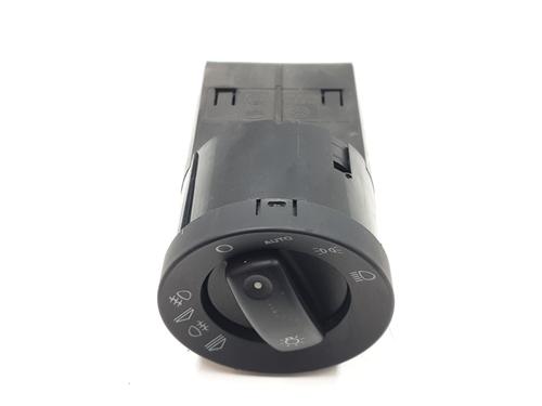 Headlight switch AUDI A4 B7 Avant (8ED) 2.7 TDI | BP38465611I24 - Image 2