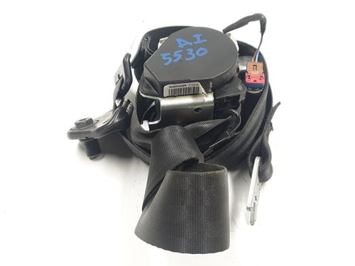 front-left-seatbelt-renault-megane-iii-hatchback-bz01_-b3_-2008-32718827 main image