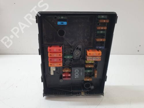 Used Fuse box VW TOURAN (1T1, 1T2) [2003-2010]  18708206